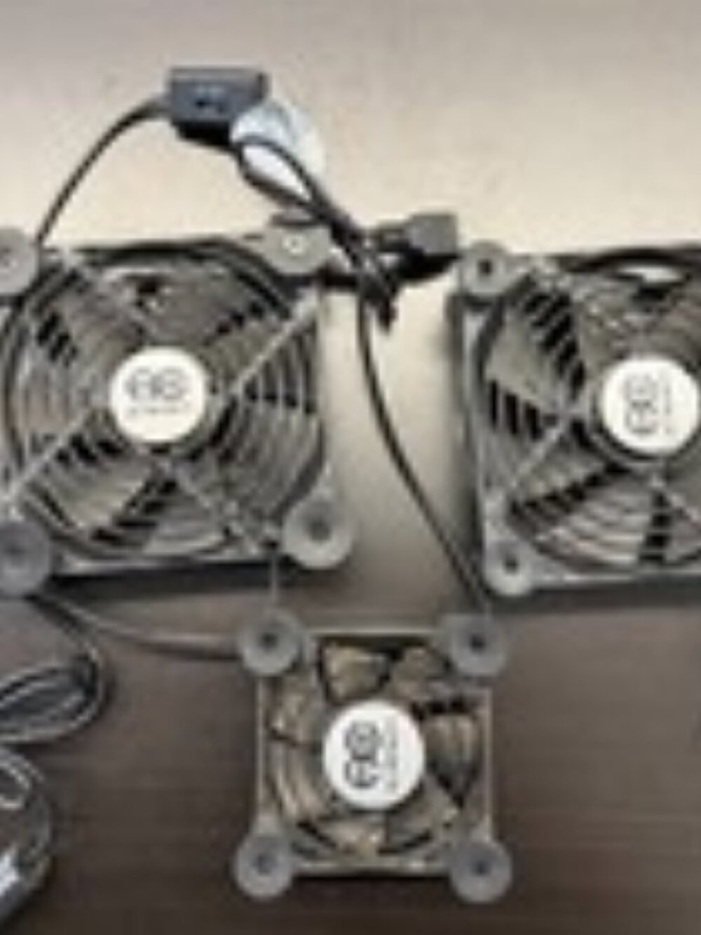 AC Infinity Cooling Fans (3 ) Multifans USB Connection - Picture 12 of 12